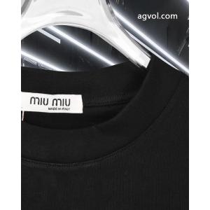 魅力的な今年らしい高品質長袖Tシャツ偽物 通販 MIUMIU