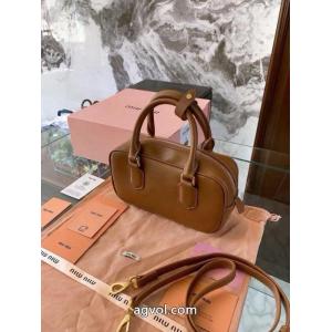 激安 通販 ブランドMIUMIU高品質唯一無二の存在ボウリングバッグ