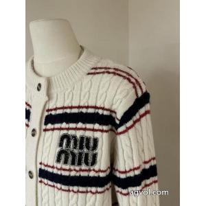 ブランド スーパー コピー 優良韓国の人気2026秋冬新作カーデセーターコートMIUMIU