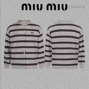 miumiu刺繍イニシャルストライプニットセーターコート