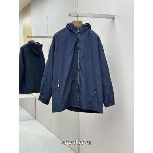 偽物 ブランド 販売MIUMIUコート最安挑戦 上品で優しい雰囲気に 存在感のある