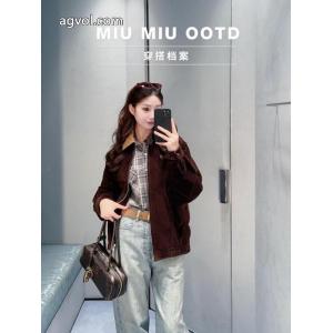 冬に最強アイテム コレで完璧! 高級感演出MIUMIUスーパー コピー 販売コート