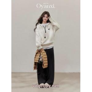 MIUMIU偽 ブランド 通販格安*出品*新品 数量限定大得価 最近人気一番！セーター