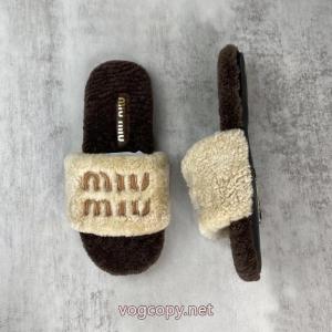 コピー 商品 通販    サンダルミュウミュウ安心の直営店買付け！ 秋冬に役立つカジュアル 足なじみが良い.