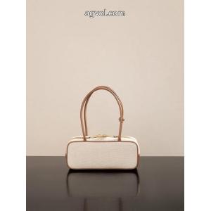 MIUMIU    バッグコピー ブランド 通販最安値 新作日本未入荷 特別人気感謝SALE.