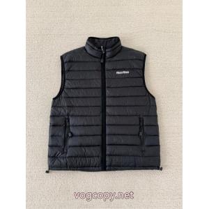 ブランド 通販店軽量で大容量 数量限定再入荷 顧客セール大特価ミュウミュウ    ダウンジャケット.