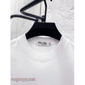 お洒落さん必見 高級素材 先行入荷MIUMIU激安 ブランド半袖Tシャツ