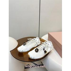 MIUMIUブランド レプリカ    ずっと愛用したいアイテム 素敵な夏の定番アイテム 夏季限定販売..
