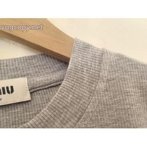     売り切れ必須 半歩先をゆくオシャレ 今すぐ買えちゃう！新着MIUMIU偽物 ブランド ショップ..