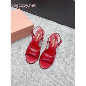 偽 ブランド 通販MIUMIU    着心地の良い 人気定番正規品 人気が続行限定アイテム..