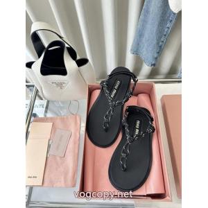 MIUMIUサンダルスーパー コピー どこで 買えるSALE品追加 今すぐオシャレになれる！ 光沢のある.