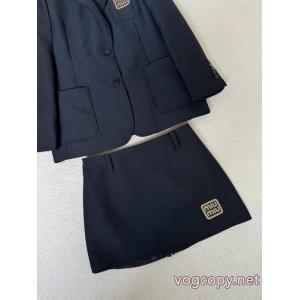 ブランド 通販店ミュウミュウ2026着回し度高めアイテム! 話題の新作 新商品☆完売必至セット.