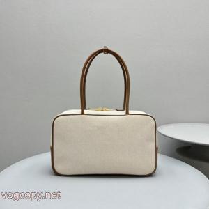 コピー 商品 販売バッグ派手すぎず 各色人気入手困難！ トレンド商品MIUMIU.