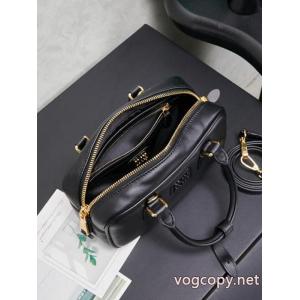 大人キレイに仕立てる  高級感も漂い 高級感UPコピー ブランド 通販MIUMIUバッグ..