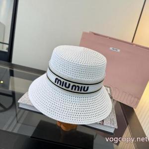 MIUMIU実用的ながら手頃な価格 新作デザイン新色 必見 国内即発帽子コピー ブランド 通販 安心.