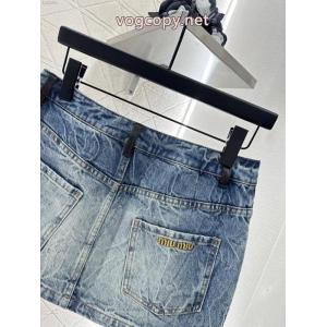 ミニスカートファッションな一品 最新大人気 上品上質スーパー コピー ブランド 専門店MIUMIU.