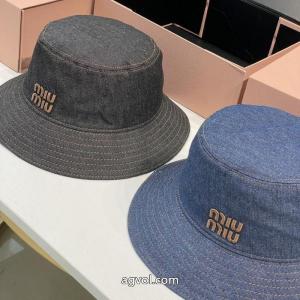 激安 通販 ブランド【日本未上陸】 新しいスタイル 滑らかなレザーMIUMIU帽子..