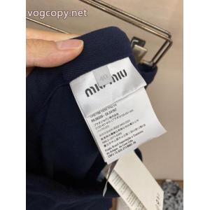 ミュウミュウ ズボン最新作入荷 ファッション感満々 送料関税込コピー 品 販売.