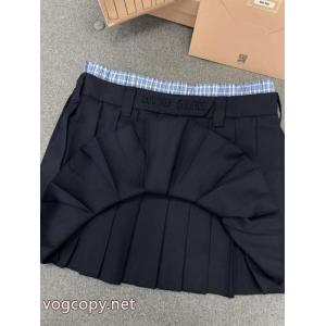 超HOTなお買い得アイテム続々 華やかムードを演出して おしゃれに春を迎えるためにスーパー コピー ブランド 専門店プリーツスカートミュウミュウ.