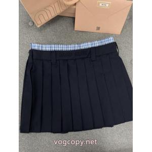 超HOTなお買い得アイテム続々 華やかムードを演出して おしゃれに春を迎えるためにスーパー コピー ブランド 専門店プリーツスカートミュウミュウ.