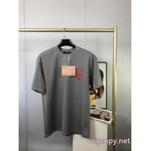 MIUMIUシャツ最新作防热性 ストリートで人気の高い 昨年も人気のアイテム新品スーパー コピー..