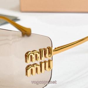 激安 ブランド限定デザイン 今年流 入手困難限定アイテムMIUMIU サングラス.