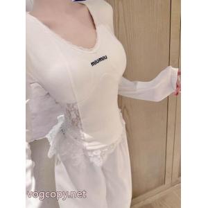  tシャツ送料込 追跡付 魅力が光る ファッションの最先端！MIUMIU偽物 通販.