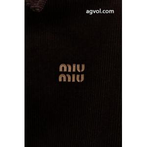 コピー ブランド 通販ミュウミュウジャケット流行フォルム 今年流行 クール印象