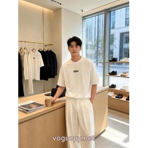 ブランド 品 激安 通販2026年用 肌触りがとても良い 男女通用MIUMIU半袖Tシャツ