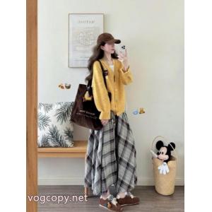 専門通販店 超人気美品セール中 最安価格新品コート偽 ブランド サイトMIUMIU