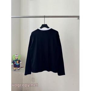 長袖Tシャツトレンドアイテム 即発送可能 優しいのに存在感MIUMIU偽物 ブランド ショップ