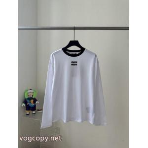 長袖Tシャツトレンドアイテム 即発送可能 優しいのに存在感MIUMIU偽物 ブランド ショップ