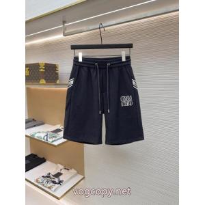 ブランド スーパー コピー 店舗ズボンすぐお届け秋冬新作 今季大注目 魅力を引き出してくれるミュウミュウ.
