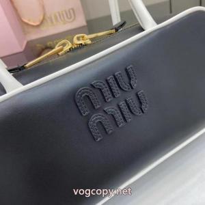 バッグブランド 激安秋冬コーデにこなれたアクセントをプラス! 絶対欲しい お得大人気MIUMIU..