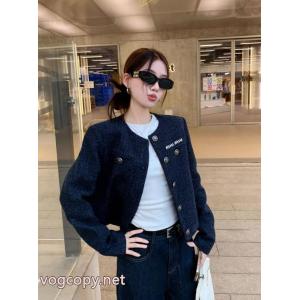 miumiu 2026レトロツイードの小香風コート