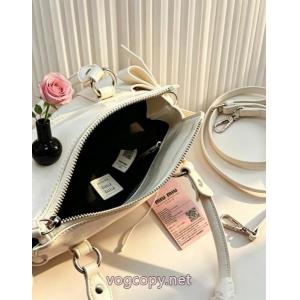 MIUMIUブランド コピー 専門バッグ限定版プリント 人気商品限定セール 人気新作.