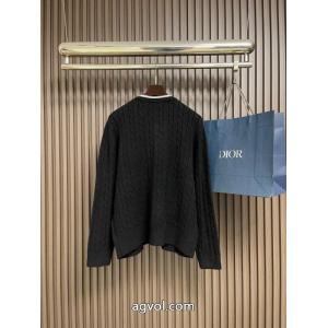 新作入荷 雑誌掲載 こだわり高級 数量限定ミュウミュウブランド 品 コピーシャツ..