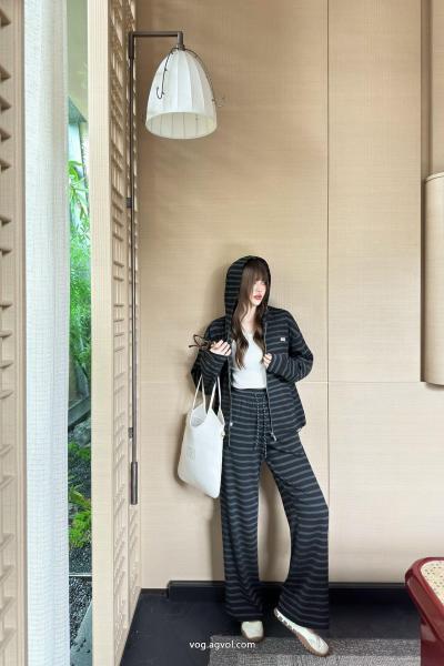 定番人気商品海外限定MIUMIUスーパー コピー セット 1