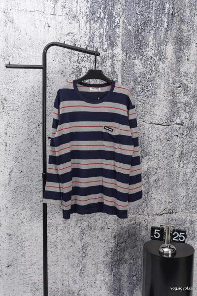 MIUMIUスーパー コピー 通販 優良長袖Tシャツ相性抜群のコンビ最新☆大人気☆話題沸騰 0 