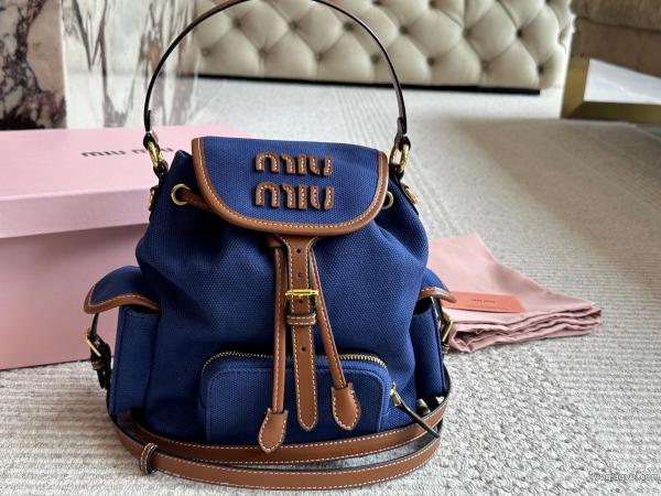 MIUMIU海外限定高級感あるスタイルブランド 品 スーパー コピーバッグ 0 