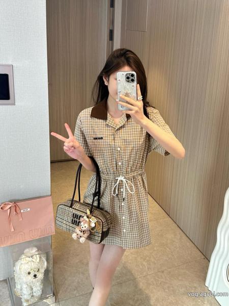 ワンピーススーパー コピー ブランド 専門定番の人気商品新商品☆完売必至MIUMIU 0 