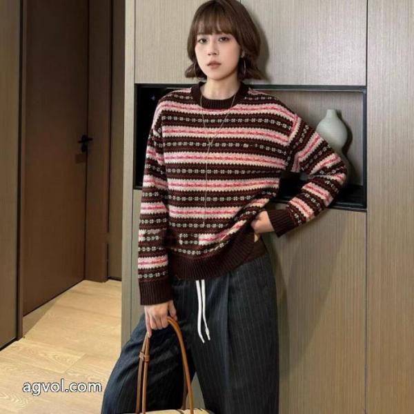 コピー ブランド 通販25新作セール期間限定セールMIUMIUニットセーター 1