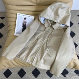 LOUIS VUITTONコート即完売有用性が高い便利アイテムスーパー ブランド コピー
