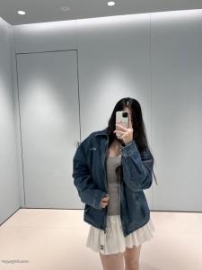 贅沢な逸品素晴らしい秋冬の新作コートMIUMIUブランド コピー 販売