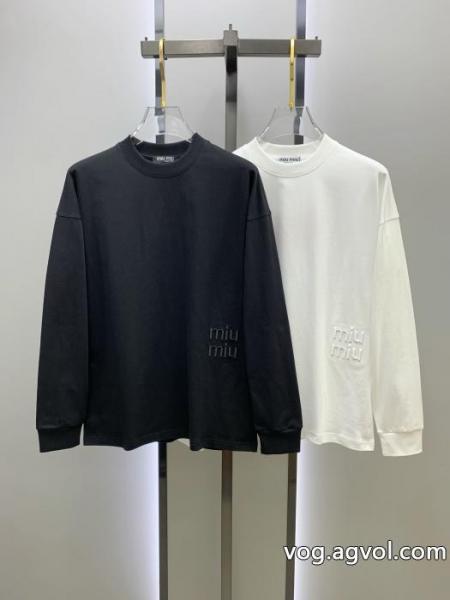 miumiu25ss秋の新作トレードオーダー丸首長袖タイツ長袖Tシャツ 0 