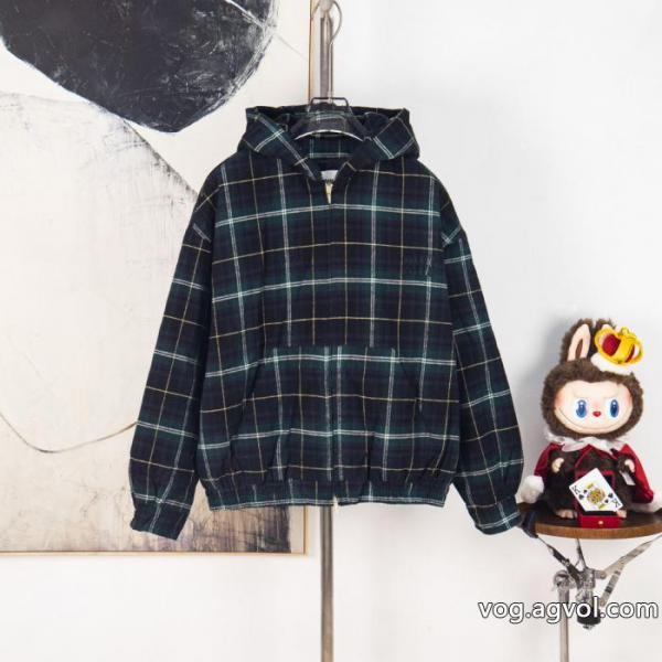コート今流行 秋の新生活 新作入荷2025MIUMIU偽物 ブランド ショップ 0 