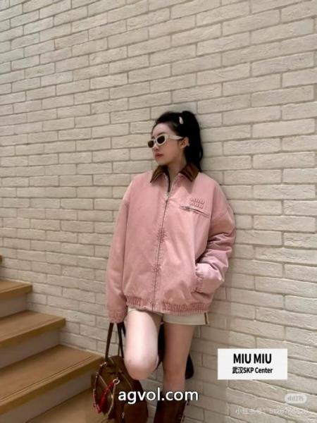 超一流のブランド 数量限定定番人気 超高機能ブランド コピー 販売綿入れコートMIUMIU 6 