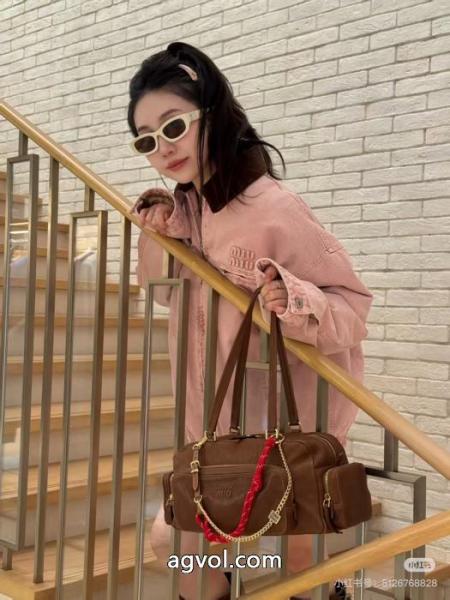 超一流のブランド 数量限定定番人気 超高機能ブランド コピー 販売綿入れコートMIUMIU 5 