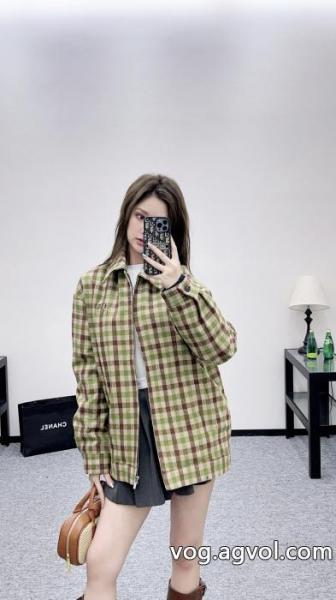 ミュウミュウ高級感が溢れた 25SS洗練デザイン 日本即完売予想ブランド レプリカコート 0 