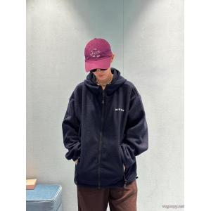 オススメ新作商品 今年流行 話題沸騰 2026ブランドスーパーコピーMIUMIUコート